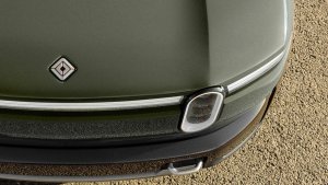 Rivian to Raise Up to $1.75 Billion in New Share Sale
