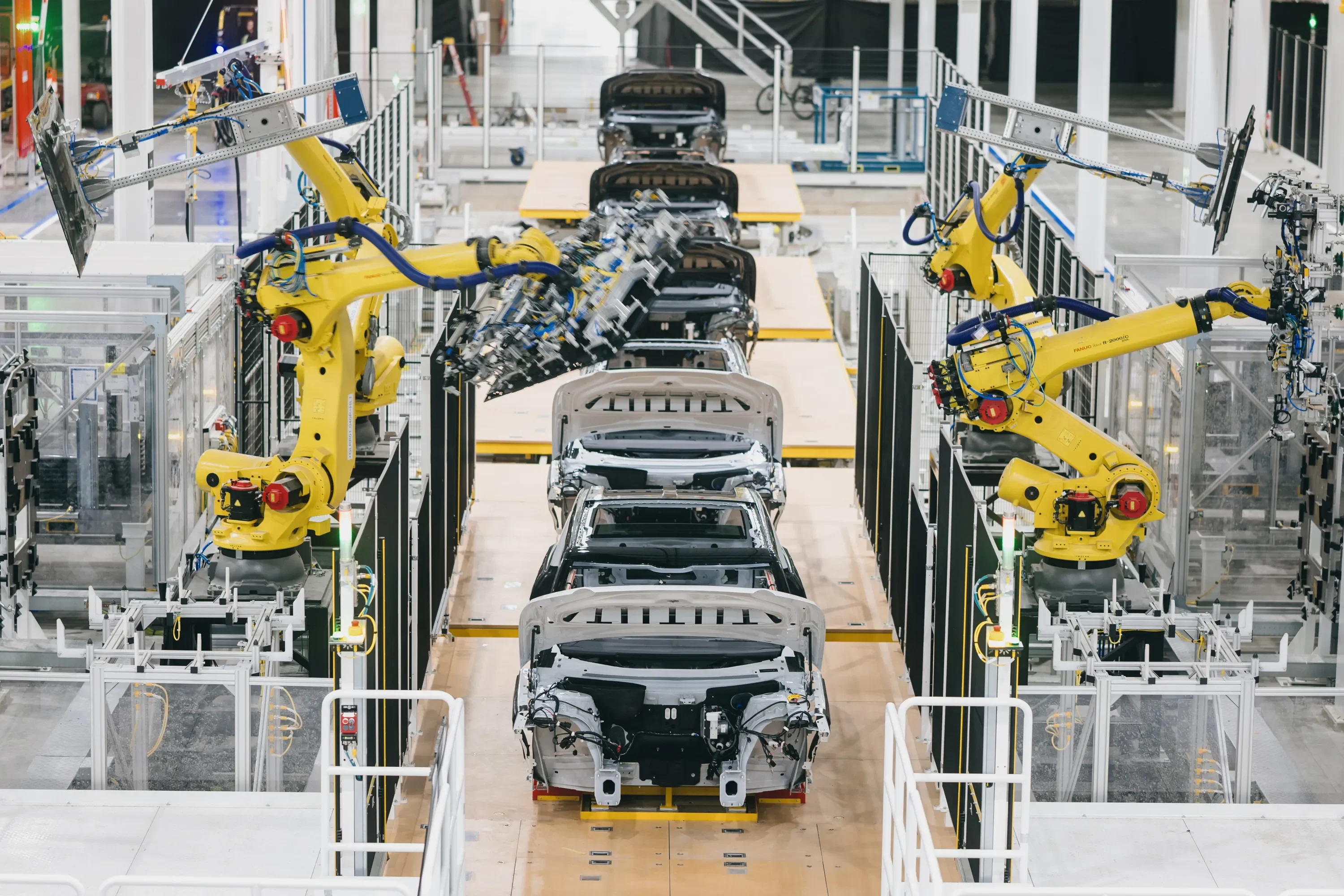 Rivian Adds Second Shift for R2 Production in Illinois
