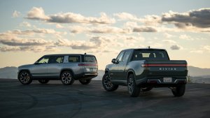 Rivian Retires R1S and R1T Standard Variants