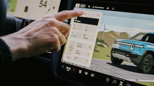 Rivian R1S/R1T to Receive RivianOS 2.0, Same Software as R2