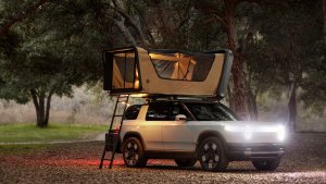 Rivian’s Treehouse Tent for the R2