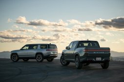 Rivian Discontinues Entry-Level R1T, R1S Trims Ahead of R2 Launch
